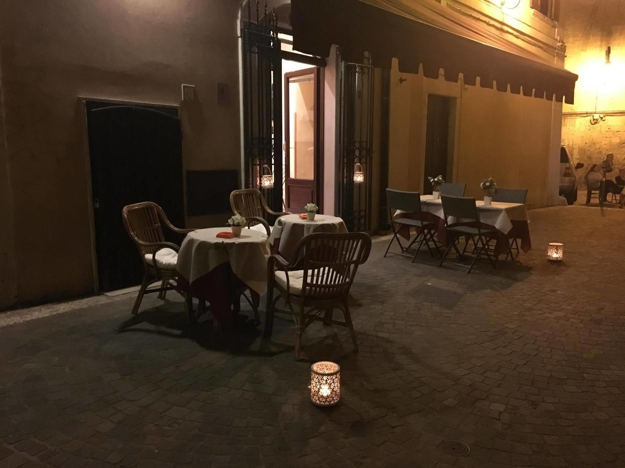 Albergo Ristorante Del Cacciatore Foggia Exterior foto